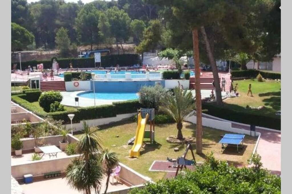 2Bd-Piscina-Playa-Port Aventura2 Apartment Salou Bagian luar foto